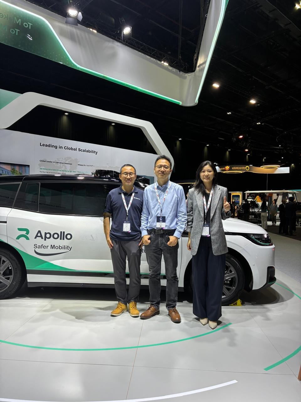 b8ea8e0b-b7e4-471e-be18-a170e04b4aa8